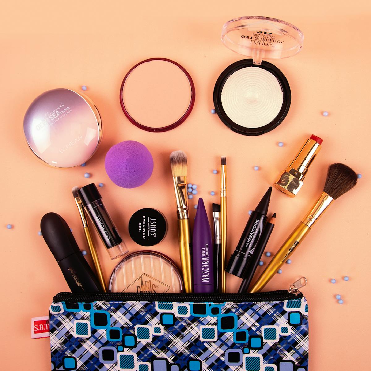 Your Guide to Organic Beauty: DIY Cosmetics Recipes.