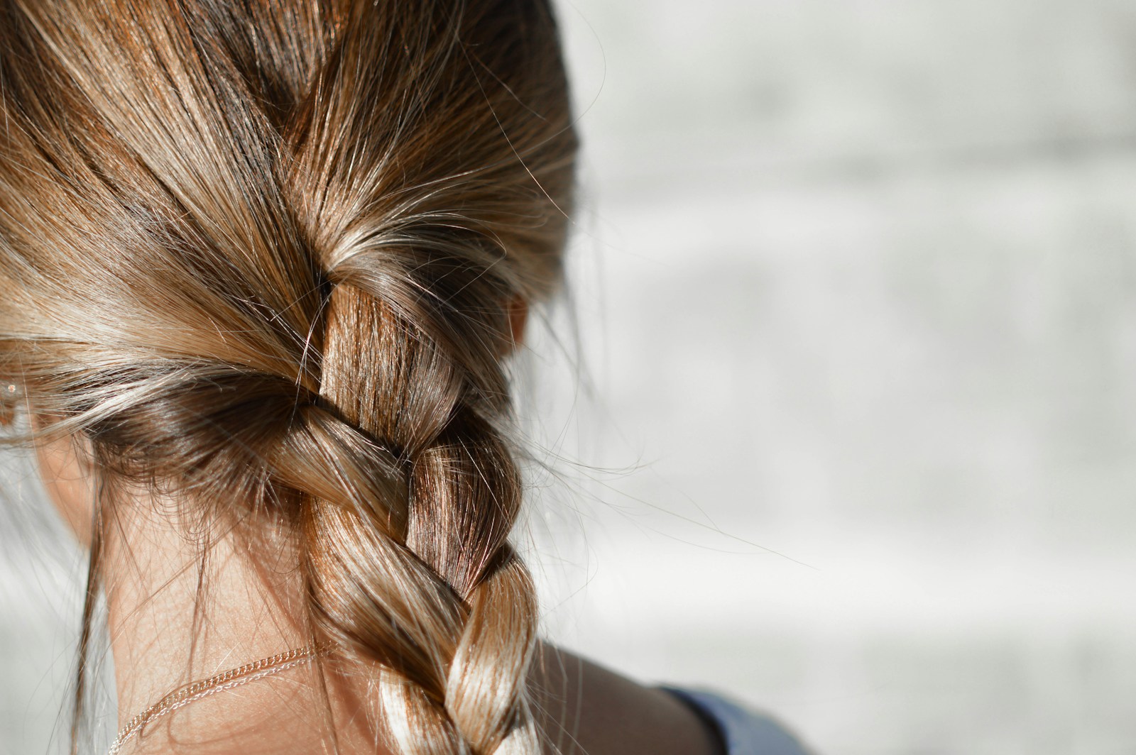A Natural Way to Support Stronger, Fuller Hair: What Makes Liposomal Hair Renewal So Effective?